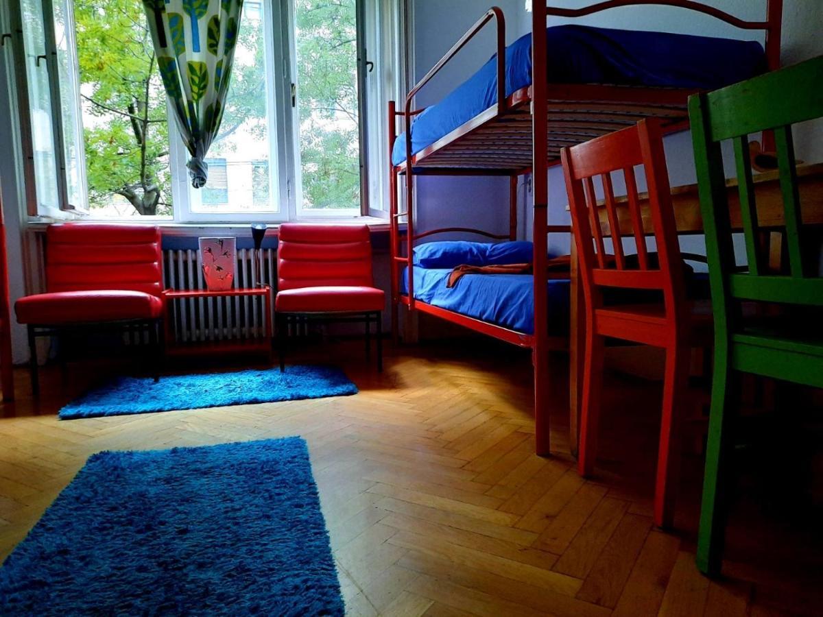 Lamis Hostel Budapest Exterior foto