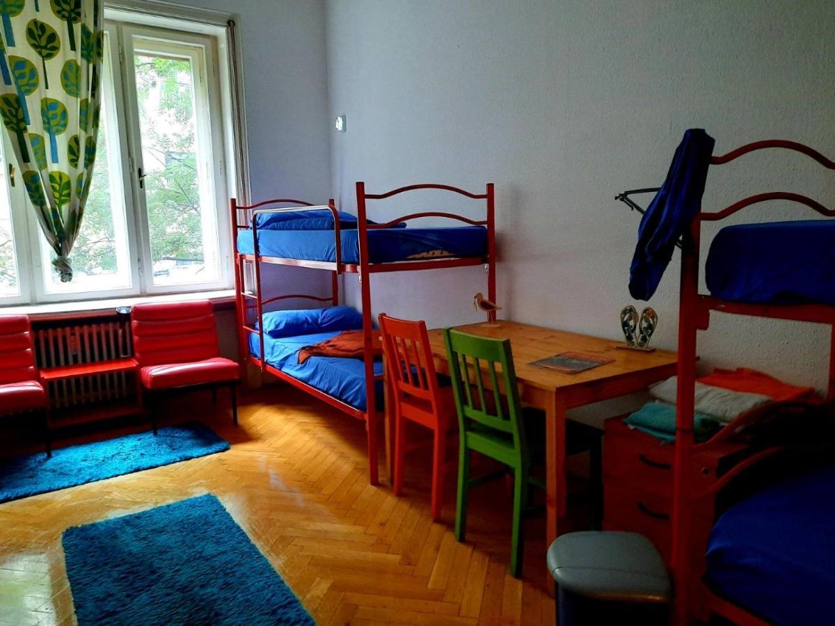 Lamis Hostel Budapest Exterior foto